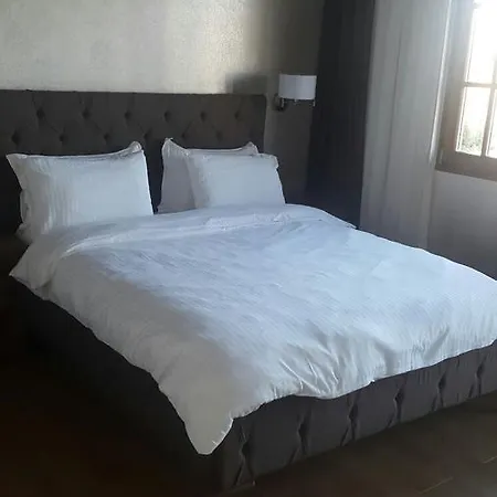 The Szálloda 5*